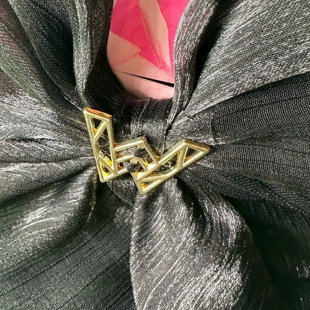 Wicked black hairbow barrette with “W” charm NWT